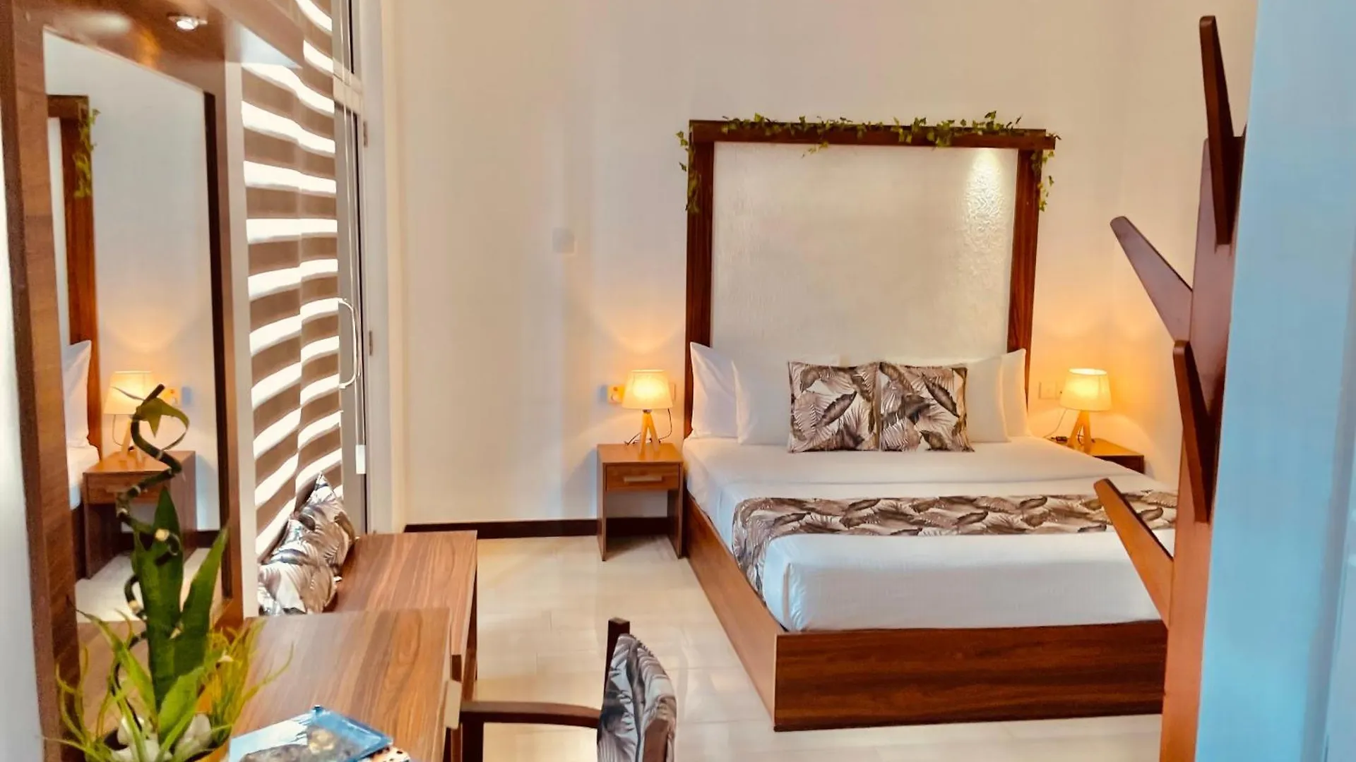 8 Plus Motels Νεγκόμπο Ξενοδοχείο