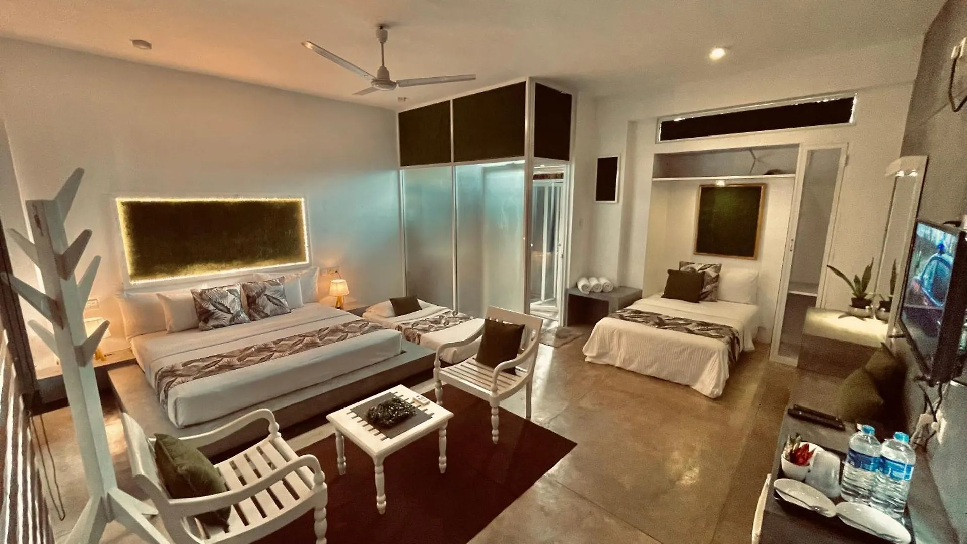8 Plus Motels Νεγκόμπο Ξενοδοχείο