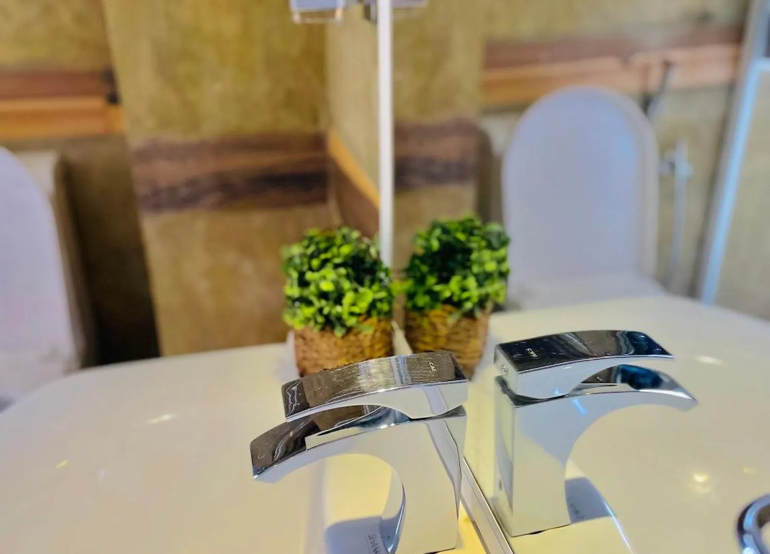 8 Plus Motels Νεγκόμπο