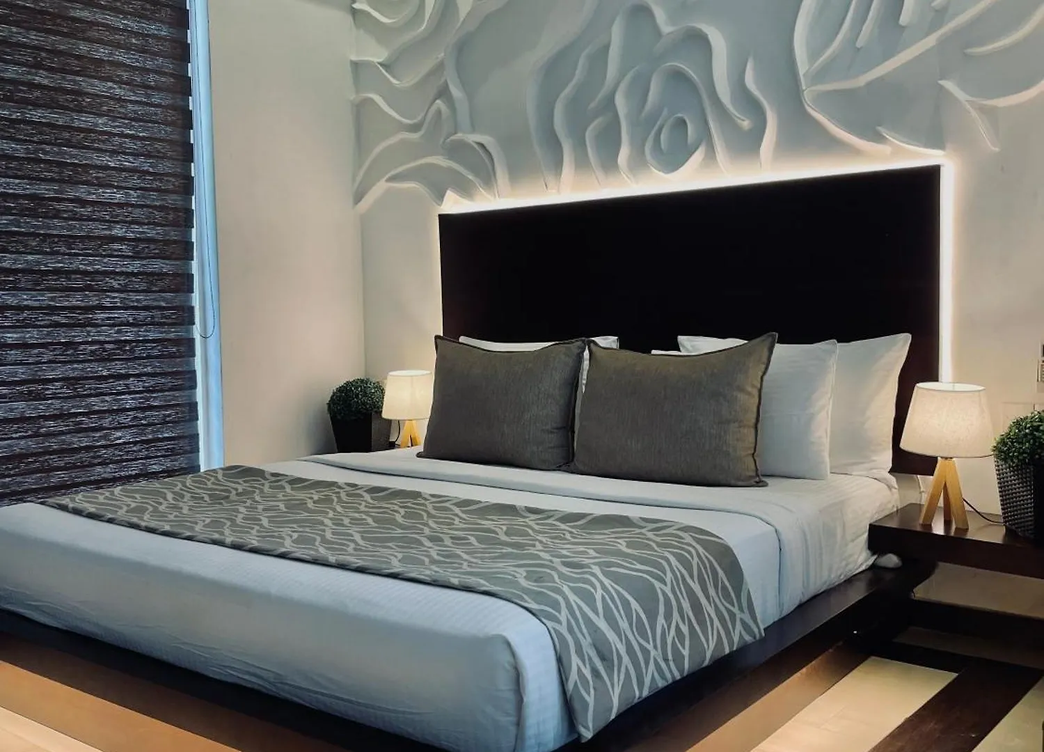 Hotel 8 Plus Motels Negombo